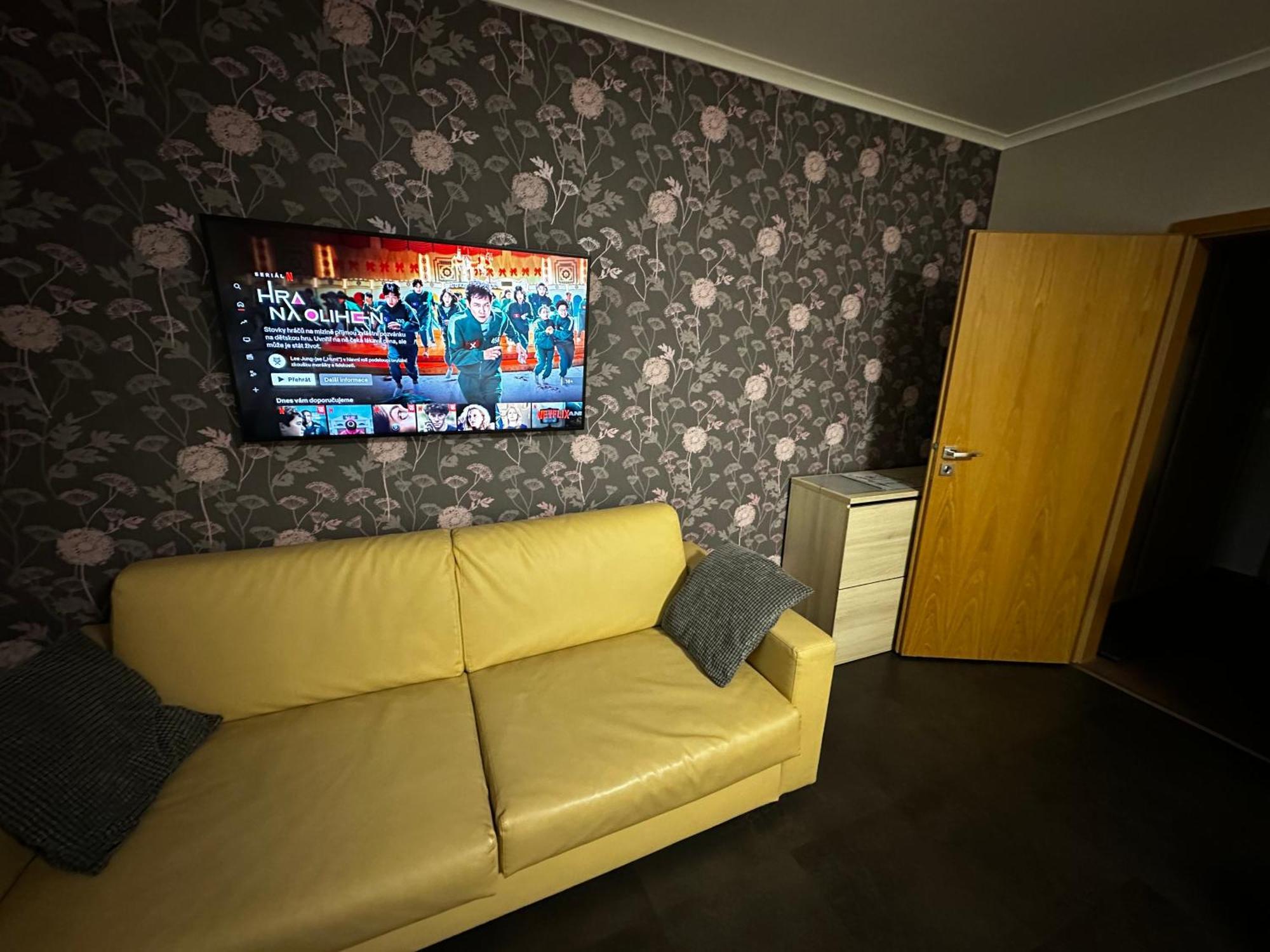 Harrachov Resident Apartments "Terrace & Chill" - High Speed Wifi, Smart Tv, Netflix, Disney Plus ภายนอก รูปภาพ