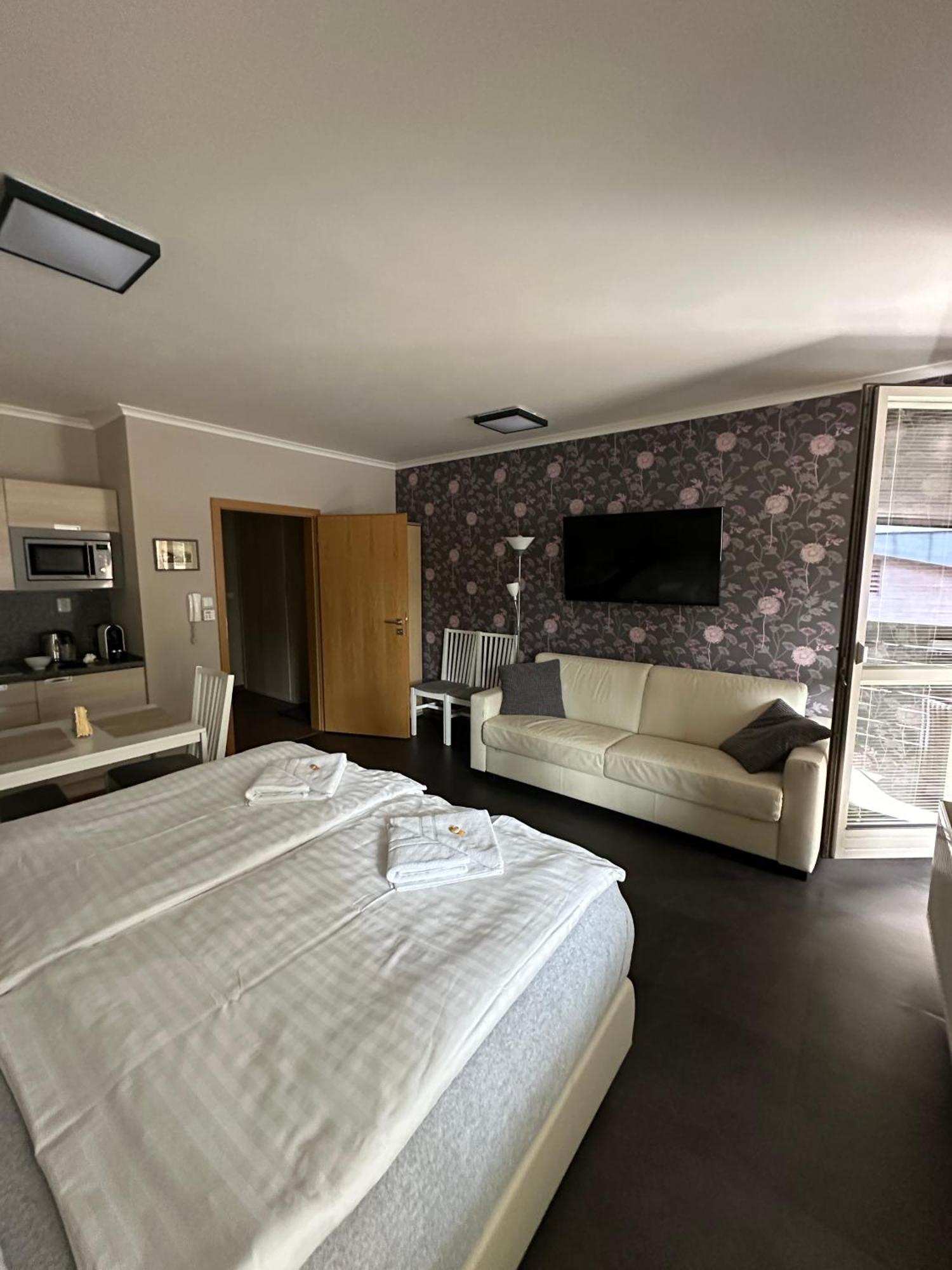 Harrachov Resident Apartments "Terrace & Chill" - High Speed Wifi, Smart Tv, Netflix, Disney Plus ภายนอก รูปภาพ